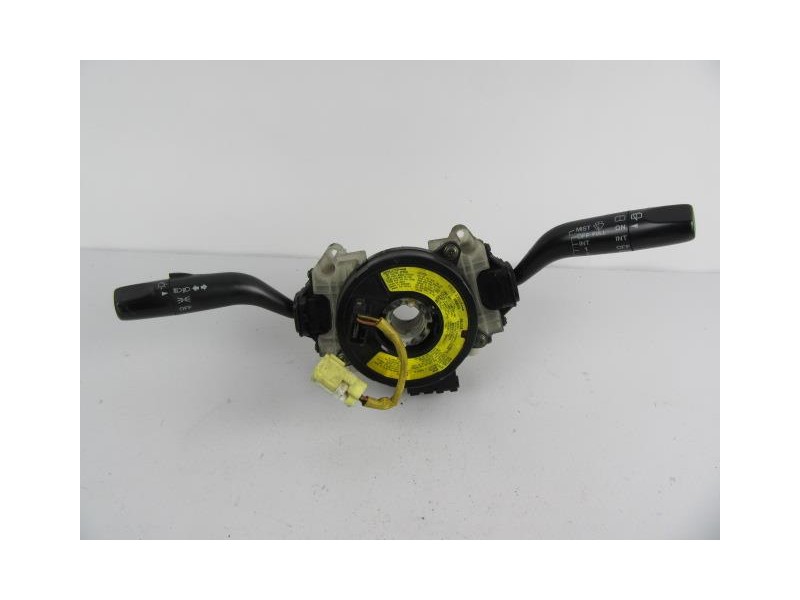 Recambio de mando luces y limpias : mazda 323 : 2.0 td (100,61cv) [2001] para mazda 323 2.0 td referencia OEM IAM GE6T17B366  