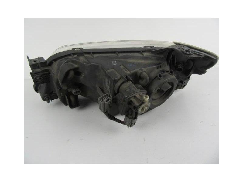 Recambio de faro dcho. : mazda 323 : 2.0 td (100,61cv) [2001] para mazda 323 2.0 td referencia OEM IAM   