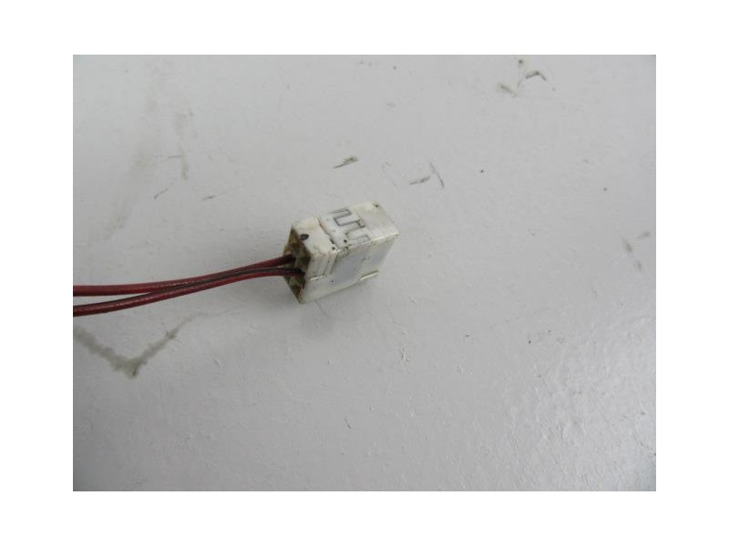 Recambio de cerradura pta. tras. dch. : mazda 323 : 2.0 td (100,61cv) [2001] para mazda 323 2.0 td referencia OEM IAM 2PINES  