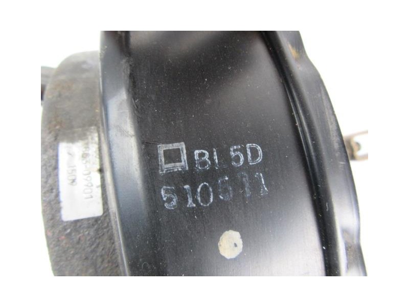 Recambio de servofreno : mazda 323 : 2.0 td (100,61cv) [2001] para mazda 323 2.0 td referencia OEM IAM B15D510511  