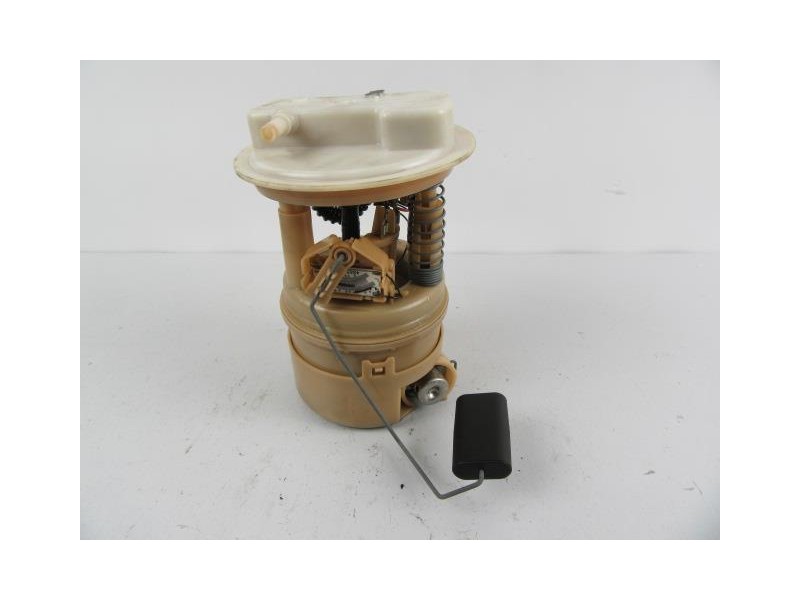 Recambio de bomba gasolina / aforadores : renault clio : 1.1 g [2001] para renault clio 1.1 g referencia OEM IAM 8200057324CONBO