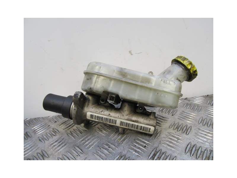 Recambio de bomba de freno para chrysler voyager 2.5 td referencia OEM IAM P04683264AB  