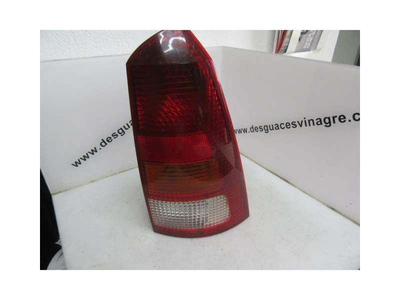 Recambio de piloto trasero derecho para ford focus 1.8 d /ffda referencia OEM IAM   