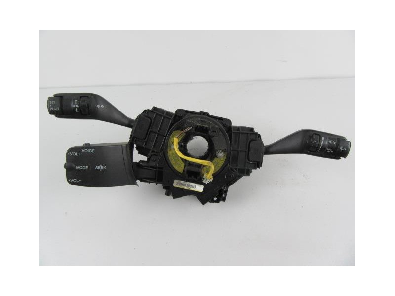 Recambio de mando luces y limpias : ford c max : 1.6 tdci (89,73cv) [2006] para ford c max 1.6 tdci referencia OEM IAM 4M5T-14A6