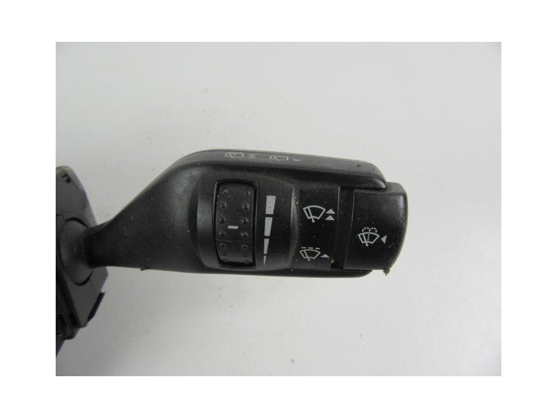 Recambio de mando luces y limpias : ford c max : 1.6 tdci (89,73cv) [2006] para ford c max 1.6 tdci referencia OEM IAM 4M5T-14A6