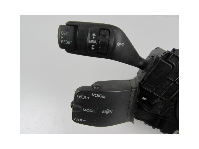 Recambio de mando luces y limpias : ford c max : 1.6 tdci (89,73cv) [2006] para ford c max 1.6 tdci referencia OEM IAM 4M5T-14A6