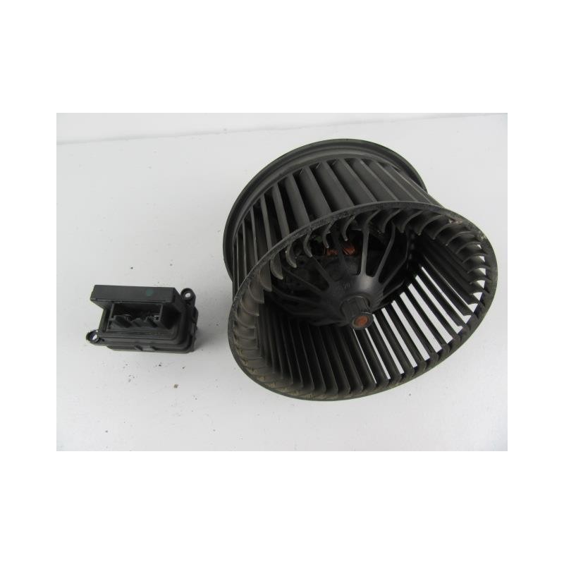 Recambio de motor calefaccion : ford c max : 1.6 tdci (89,73cv) [2006] para ford c max 1.6 tdci referencia OEM IAM 4M5H-18456-AD