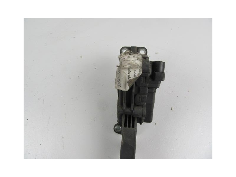 Recambio de potenciómetro aceleración : ford c max : 1.6 tdci (89,73cv) [2006] para ford c max 1.6 tdci referencia OEM IAM 3M51-