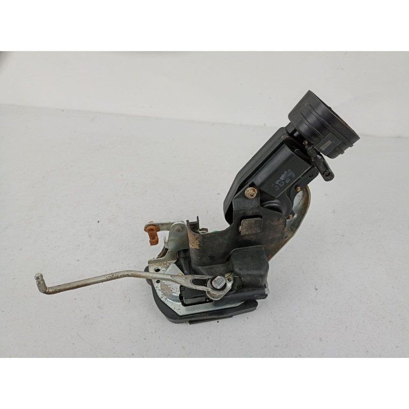 Recambio de cerradura puerta trasera derecha para suzuki grand vitara 2.0 d referencia OEM IAM   