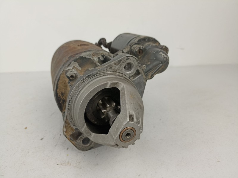 Recambio de motor arranque para m. benz 240 2.4 d referencia OEM IAM 00013620470BOSCH  