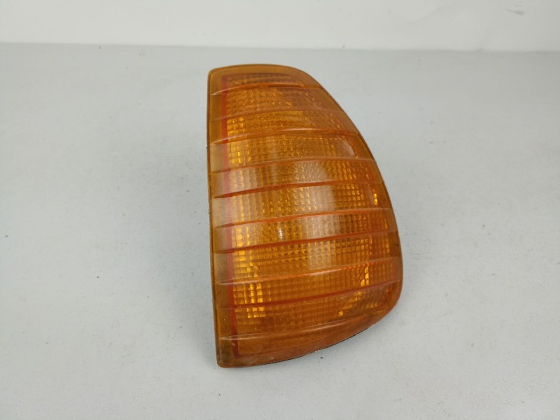 Recambio de piloto delantero izquierdo para m. benz 240 2.4 d referencia OEM IAM   