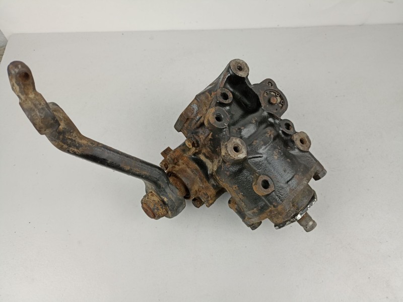 Recambio de direccion asistida para m. benz 240 2.4 d referencia OEM IAM 118461001CAJADEDIRECCION  