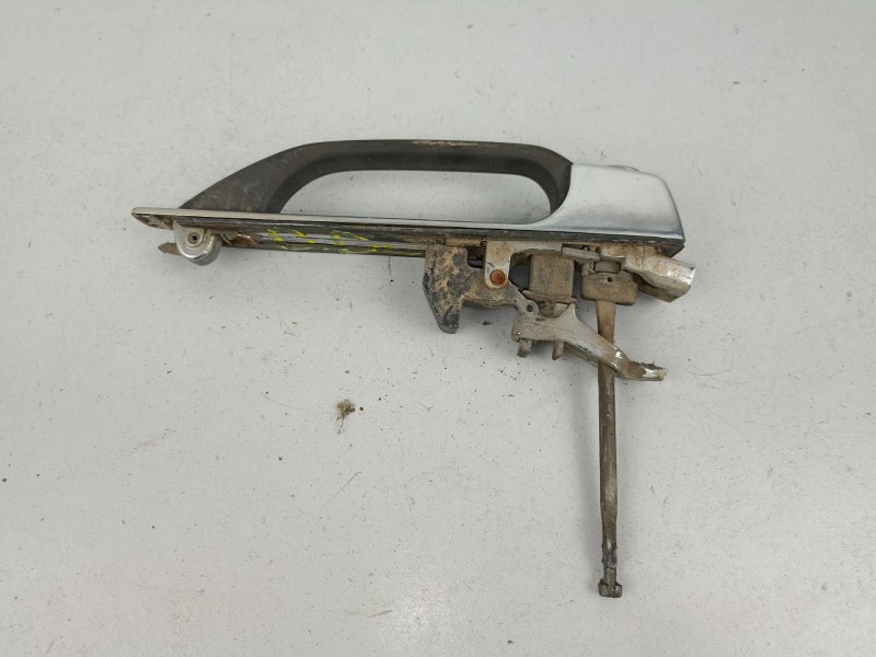 Recambio de manilla delantera derecha para m. benz 240 2.4 d referencia OEM IAM   