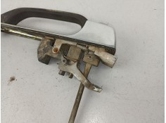 Recambio de manilla delantera derecha para m. benz 240 2.4 d referencia OEM IAM    2