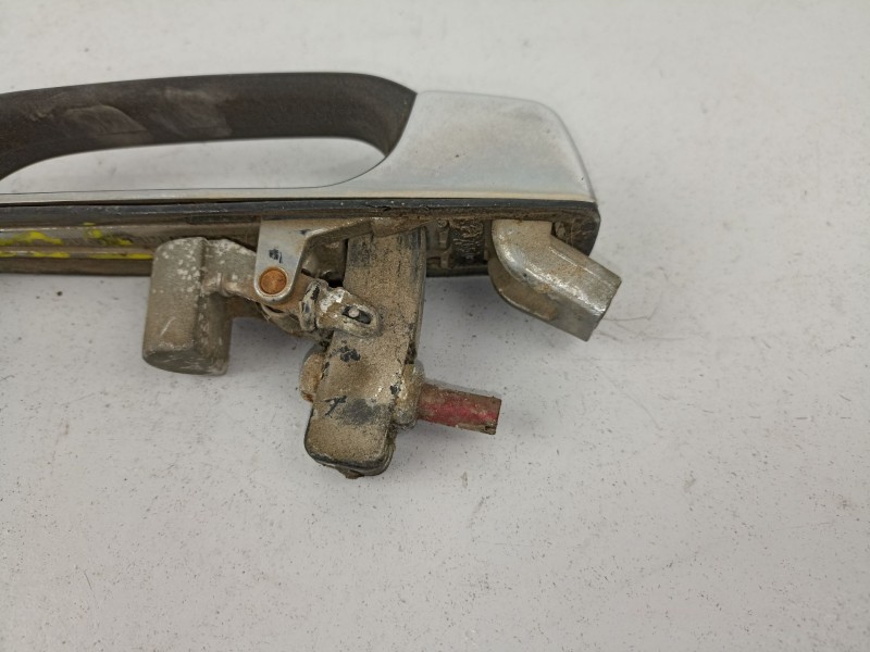 Recambio de manilla trasera derecha para m. benz 240 2.4 d referencia OEM IAM   