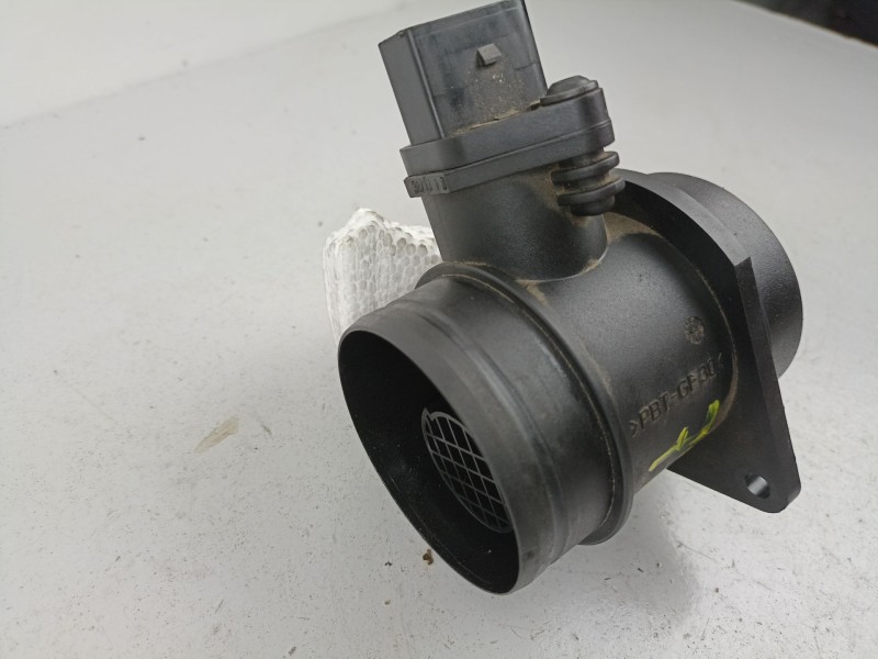 Recambio de caudalimetro para volkswagen golf alh referencia OEM IAM 0281002757  