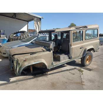 LAND ROVER DEFENDER Station Wagon (L316, L315) de desguace