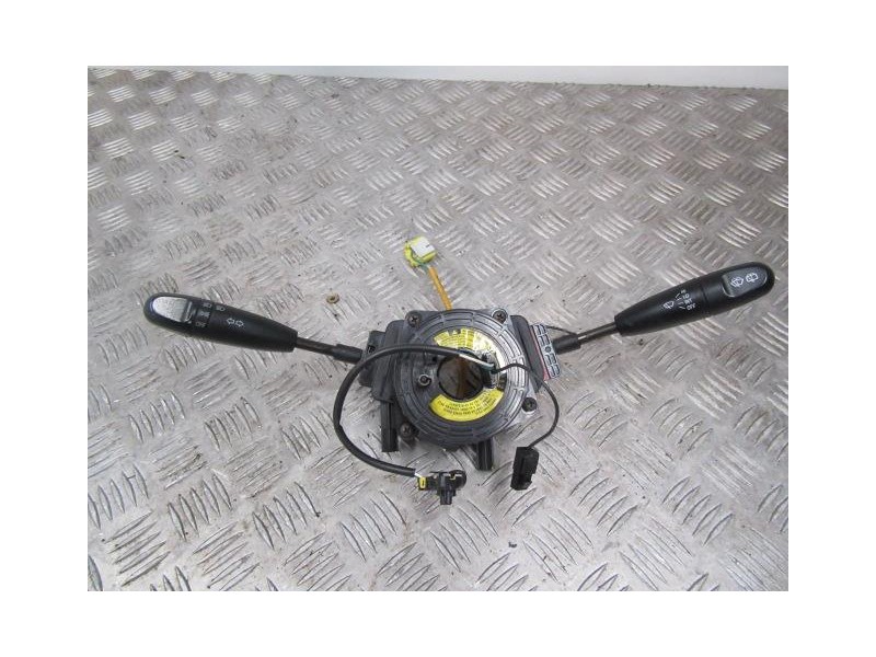 Recambio de mando luces y limpias : daewoo kalos : 1.4 g (82,94cv) [2004] para daewoo kalos 1.4 g referencia OEM IAM   