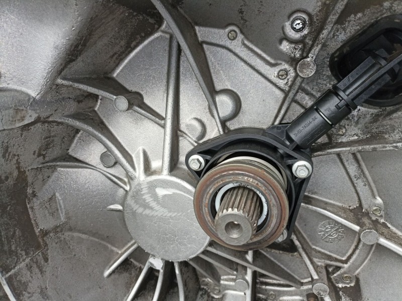 Recambio de cambio 5v ( turbo diesel ) para mazda 3 1.6 hdi g8da referencia OEM IAM 3M5R7002YF  