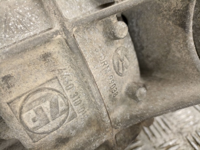 Recambio de grupo trasero para volkswagen touareg 2.5 tdi referencia OEM IAM 7760310019  