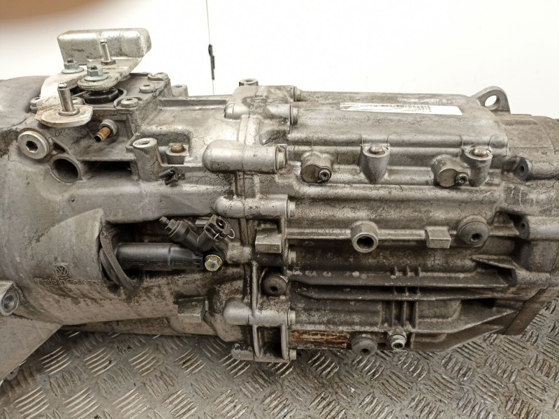 Recambio de cambio 6v ( turbo diesel ) para volkswagen touareg 2.5 tdi referencia OEM IAM 0AD341012LCAMPANAROTA.  