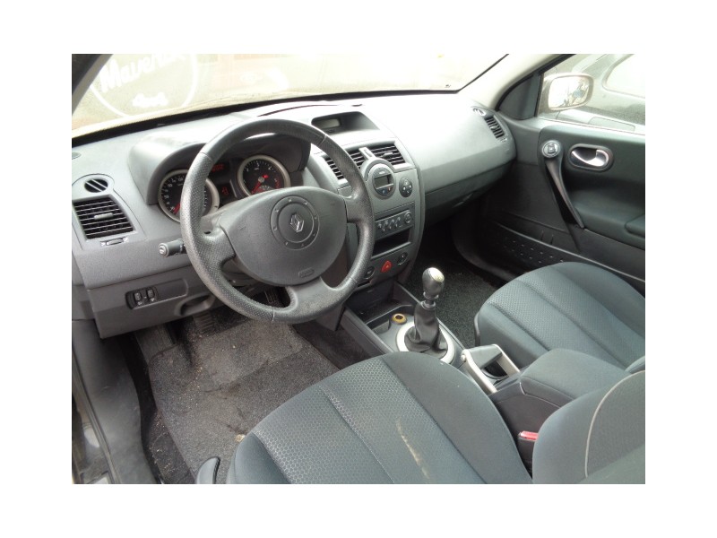 renault megane del año 2004