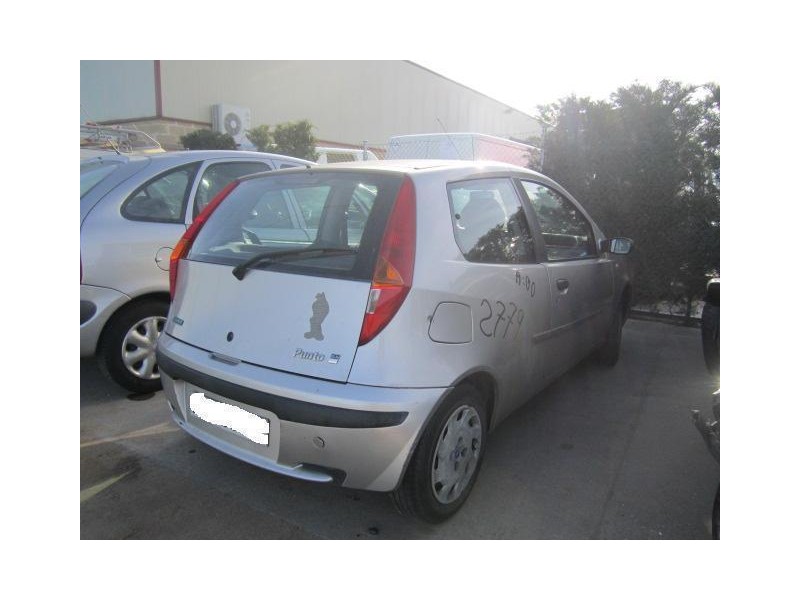 fiat punto del año 2000