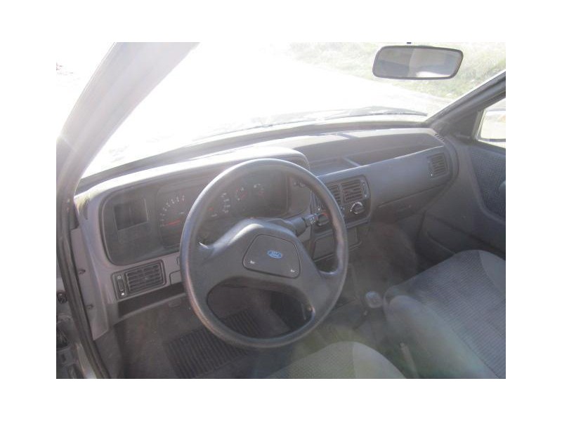 ford orion del año 1987