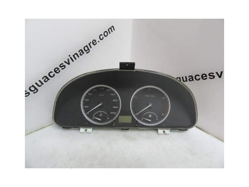 Recambio de cuadro instrumentos para tata safari 3.0 td referencia OEM IAM 269954219984 C101927 