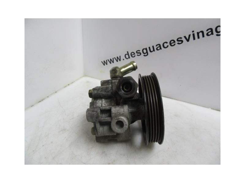 Recambio de bomba direccion para toyota avensis 2.0 td -1cd-ftv (110,13) referencia OEM IAM U1H03901  