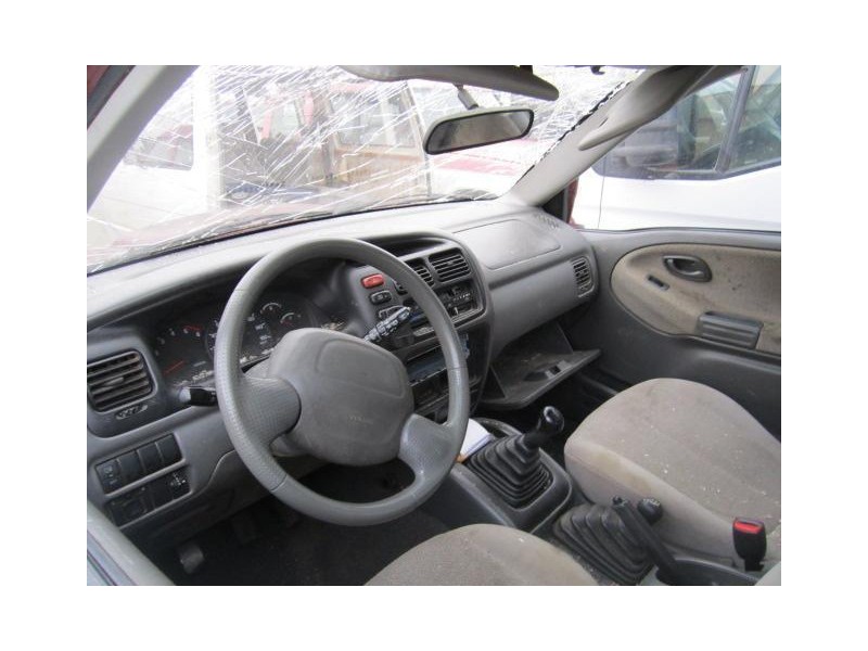 suzuki grand vitara del año 2000