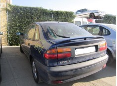 renault laguna del año 2000 2