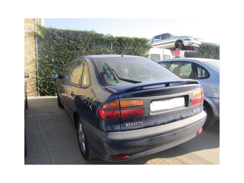 renault laguna del año 2000