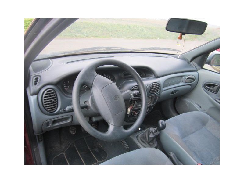 renault megane del año 1998