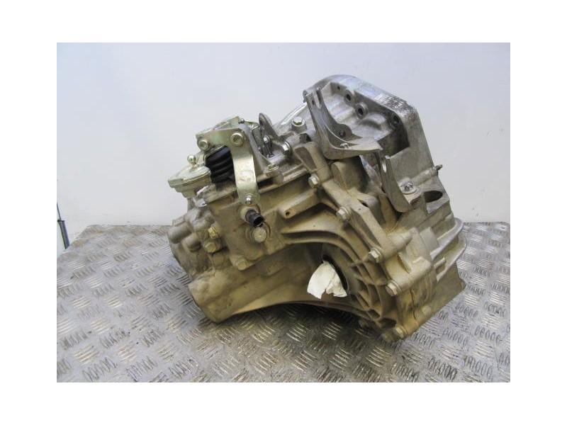 Recambio de cambio 6v (gasolina) : renault megane : 2.0 g (135,28cv) [2006] para renault megane 2.0 g referencia OEM IAM NDO014.