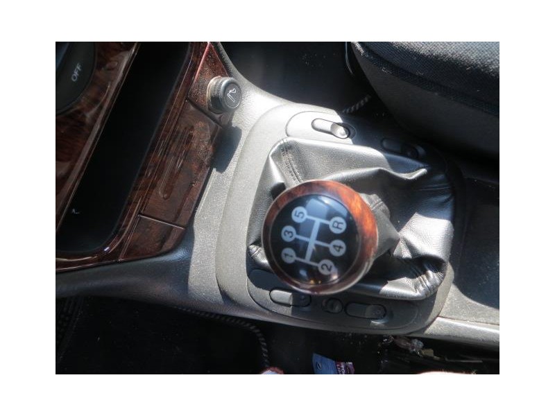 opel vectra del año 2000