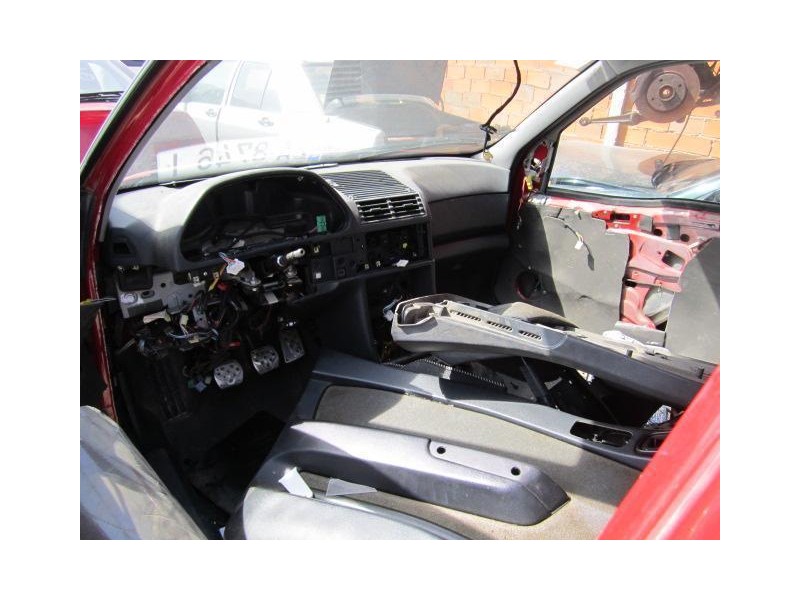 alfa romeo 145 del año 1996 alfa romeo 145 del año 1996