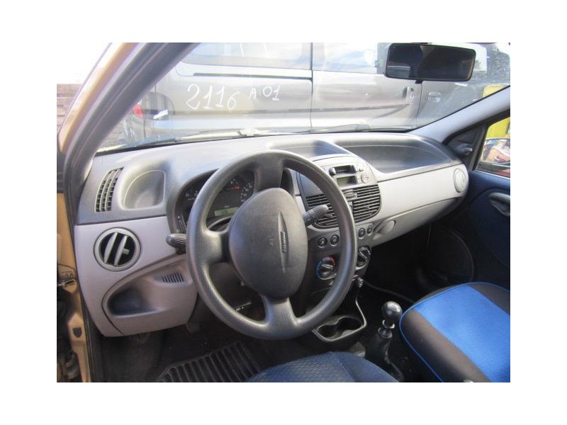 fiat punto del año 2000