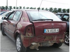 opel astra del año 2000