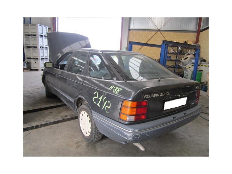 ford scorpio del año 1989