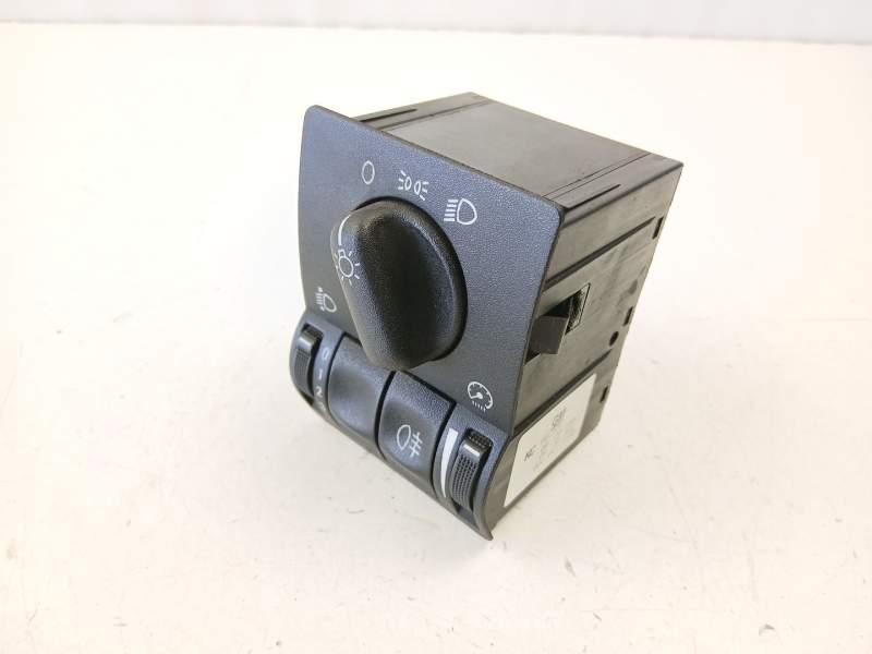 Recambio de mando luces para opel zafira 2.0 td d-y20dth referencia OEM IAM 9133250  9138348