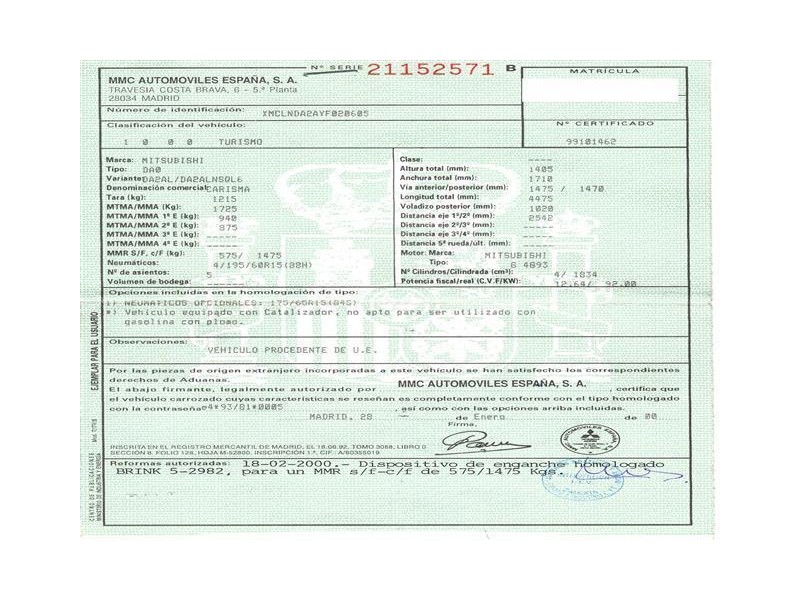 mitsubishi carisma del año 2000