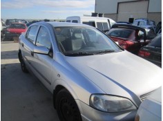 opel astra del año 2000