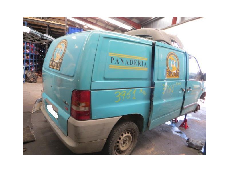 m. benz vito del año 2000