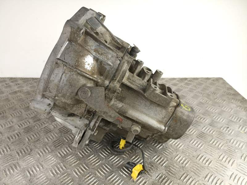 Recambio de caja cambios 5v gasolina para hyundai atos (mx) 1.0 i referencia OEM IAM KX1876 198164 