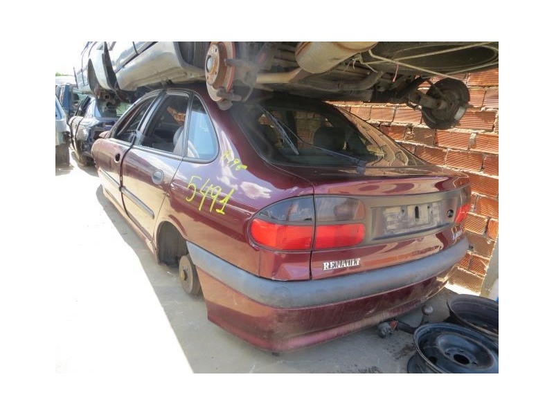 renault laguna del año 1996