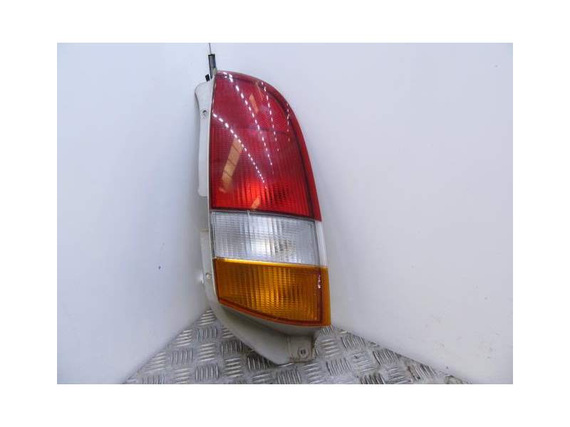 Recambio de piloto trasero izquierdo para hyundai atos (mx) 1.0 i referencia OEM IAM 9241005100  