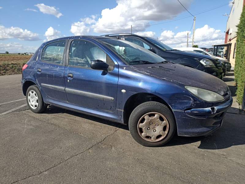 PEUGEOT 206 BERLINA