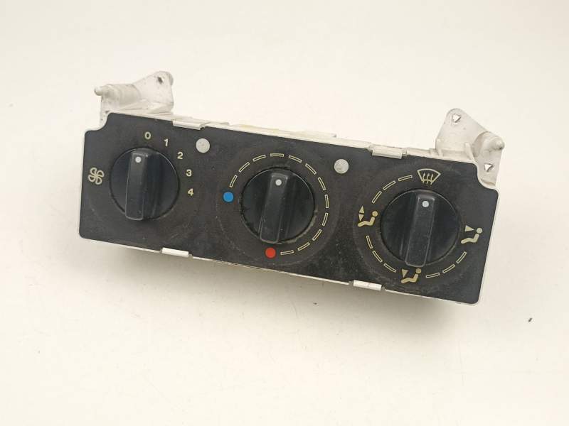 Recambio de mandos calefaccion aire para citroën zx 1.9 td referencia OEM IAM 6451AG  