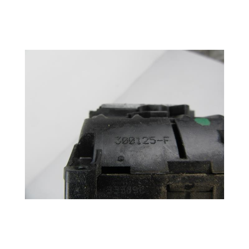 Recambio de cerradura pta. del. dch. : renault clio : 1.1 g (74,78cv) [2010] para renault clio 1.1 g referencia OEM IAM   